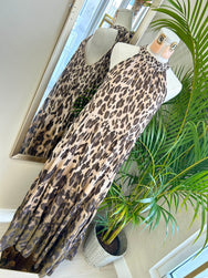 Wild Charm Ombre Maxi Dress