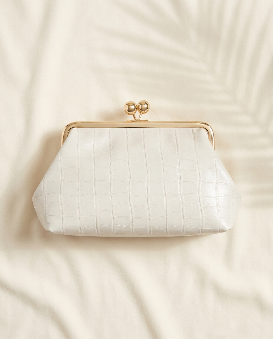 Ivory Oak Kisslock Clutch